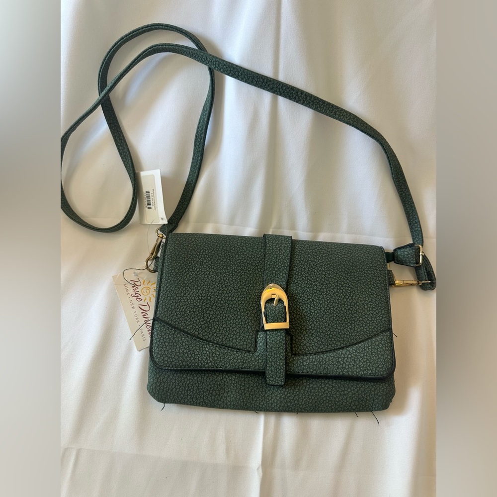 Paige Daniel NWT textured green Crossbody small to midsize
